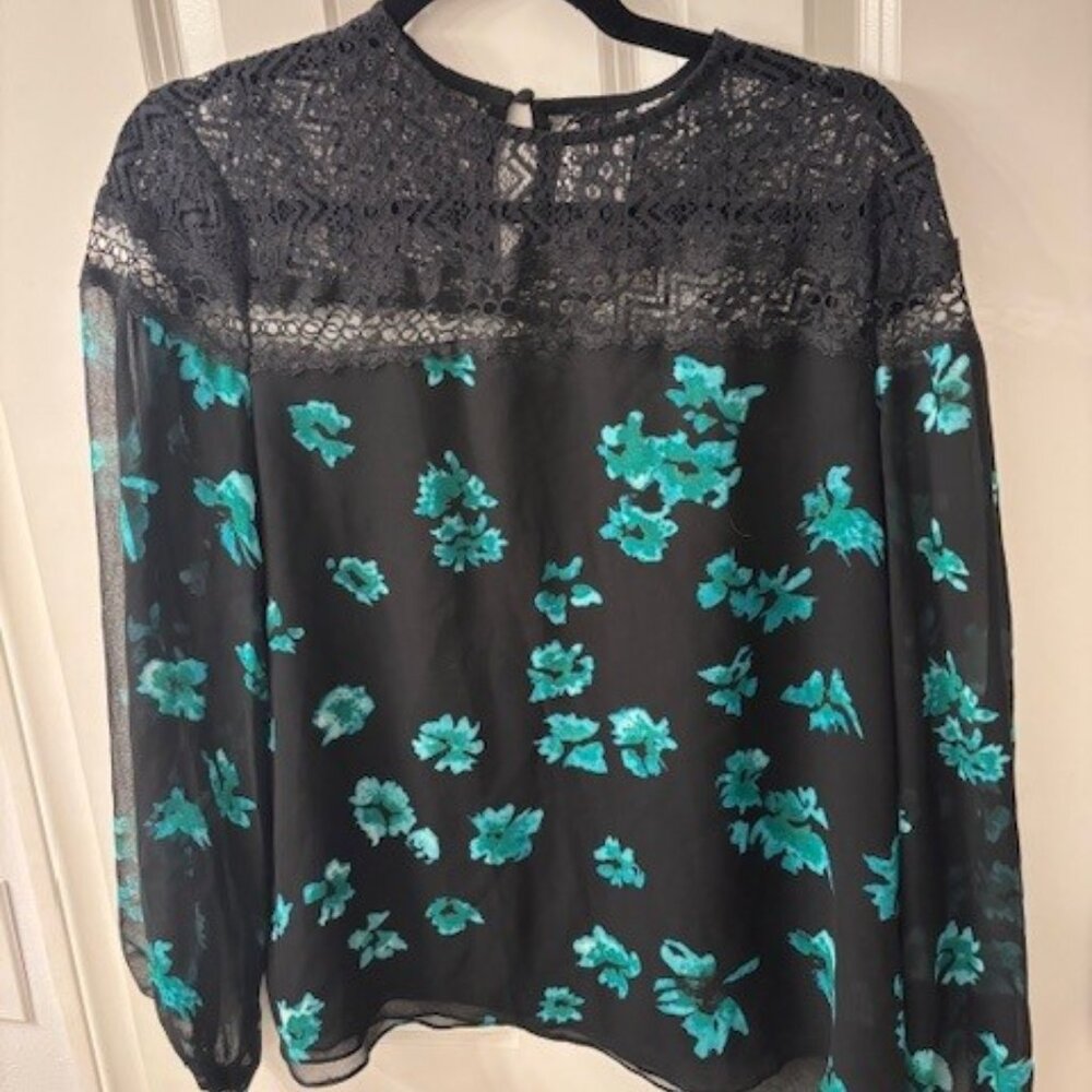 MISA Los Angeles EVIE BLACK FLORAL LACE DETAIL TOP Size M
